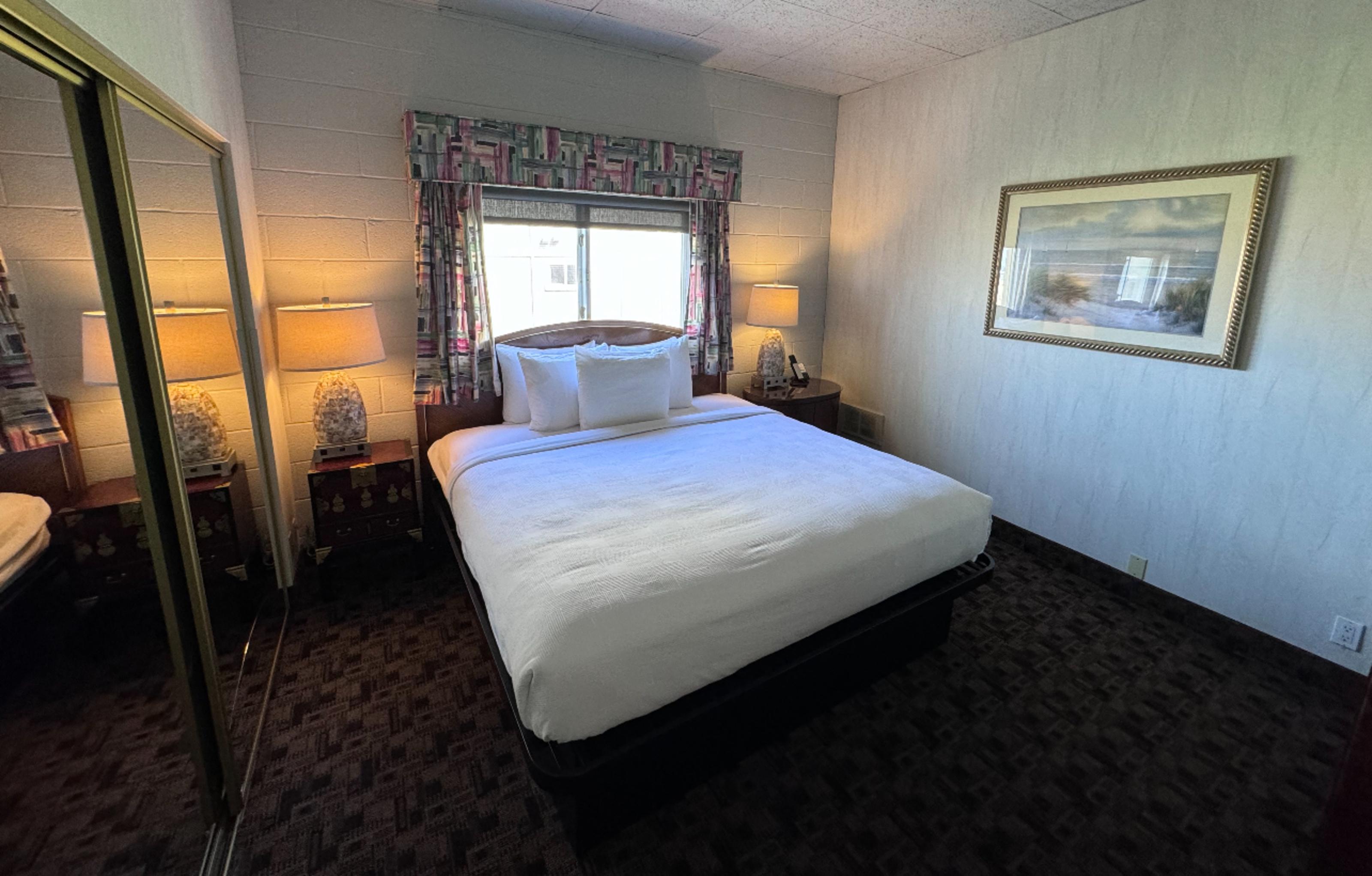 Promenade Inn & Suites Oceanfront Сисайд Экстерьер фото